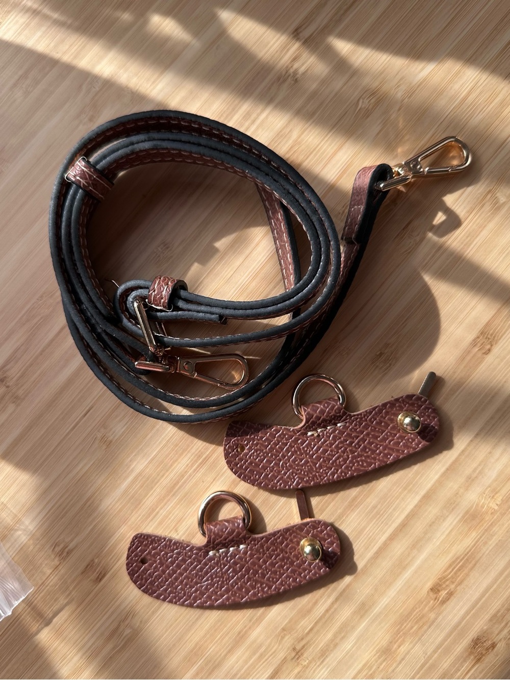 Crossbody shoulder strap attachment for longchamp mini tote bag 
New
Leather